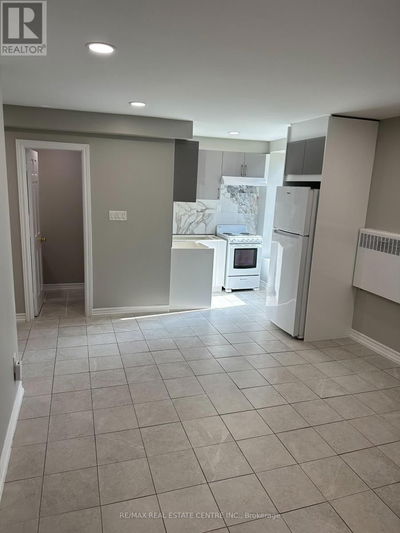 Commercial for Rent in Canada