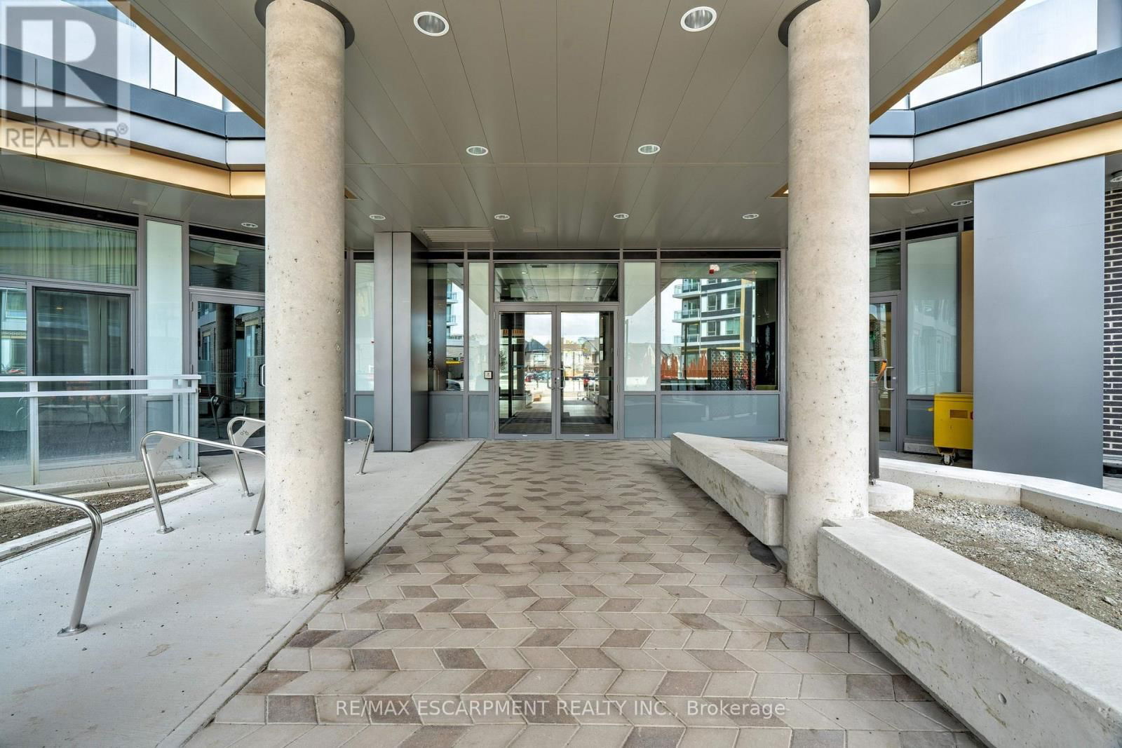 544 - 2501 SAW WHET BOULEVARD Image 37
