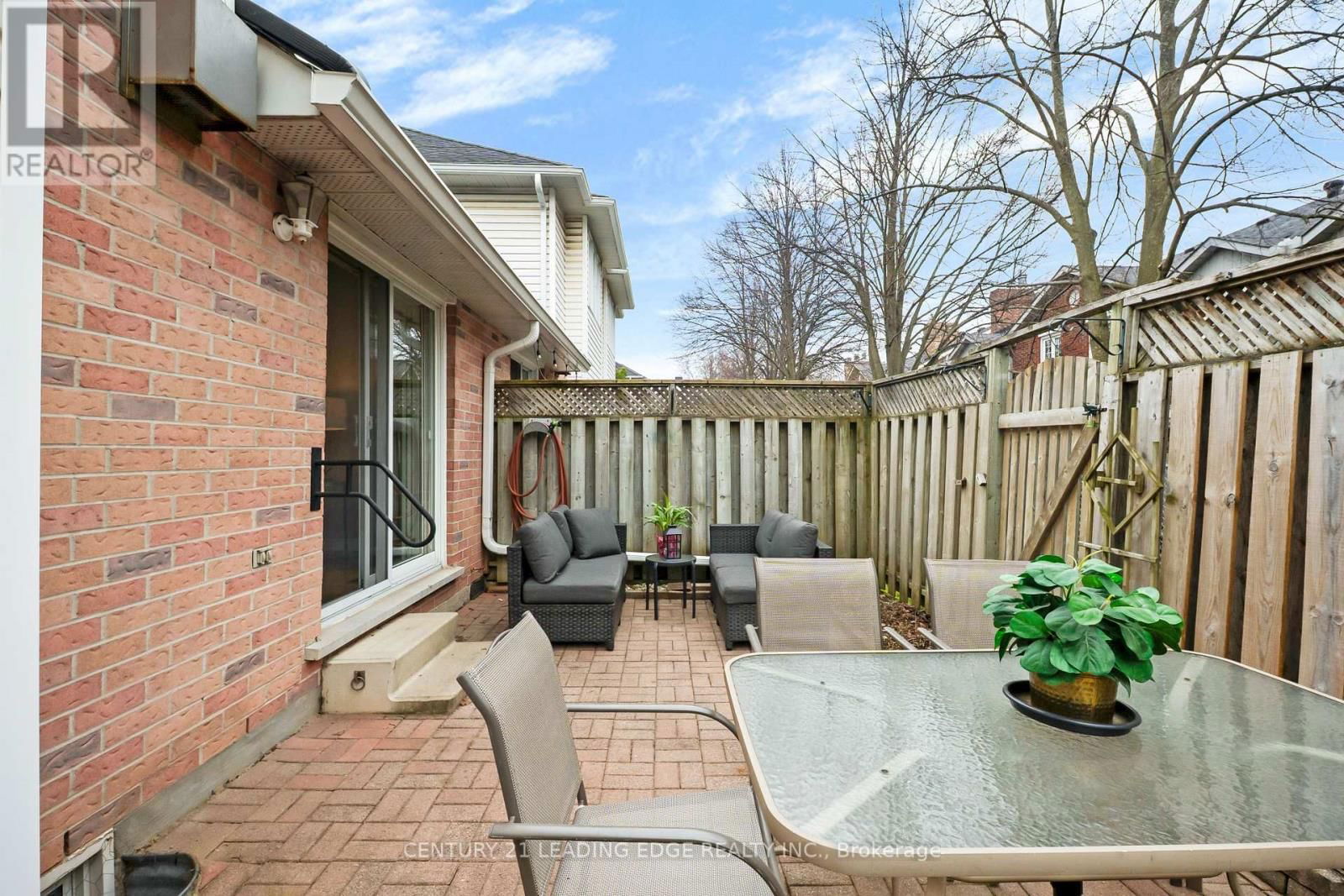 9 - 2435 WOODWARD AVENUE Image 34