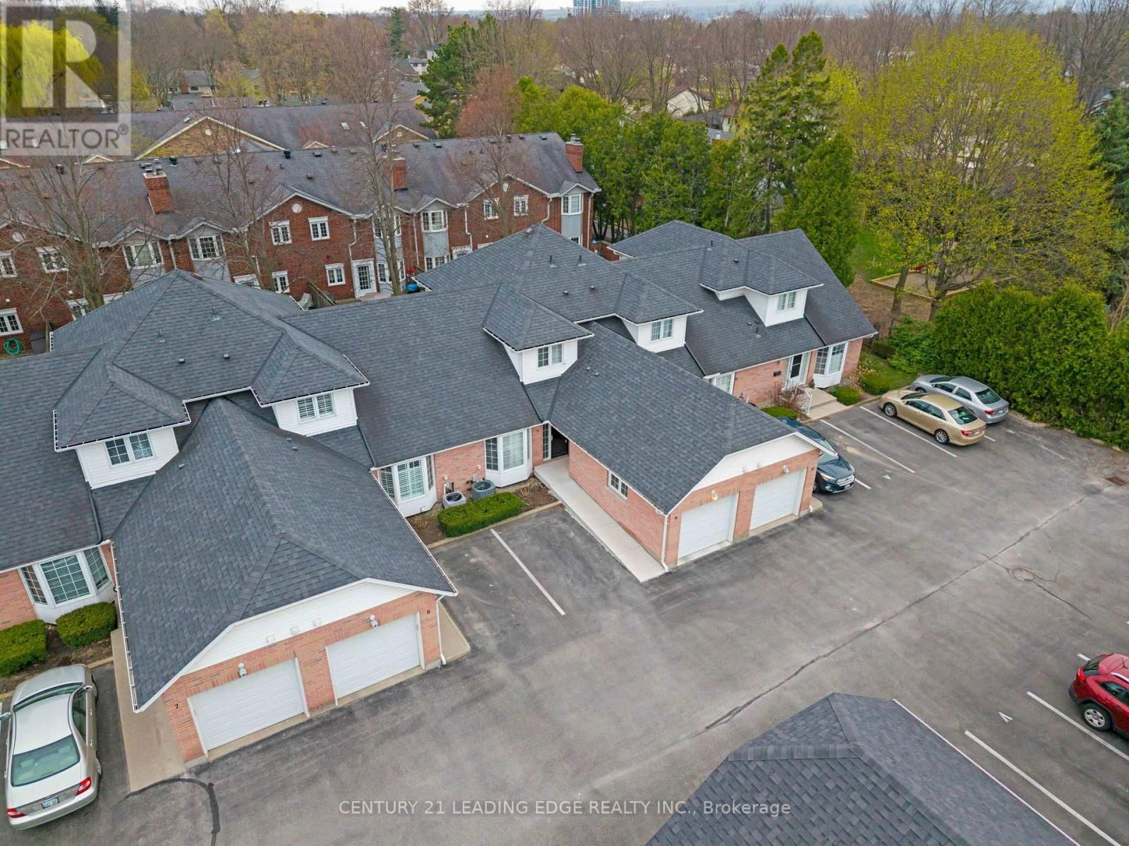 9 - 2435 WOODWARD AVENUE Image 38