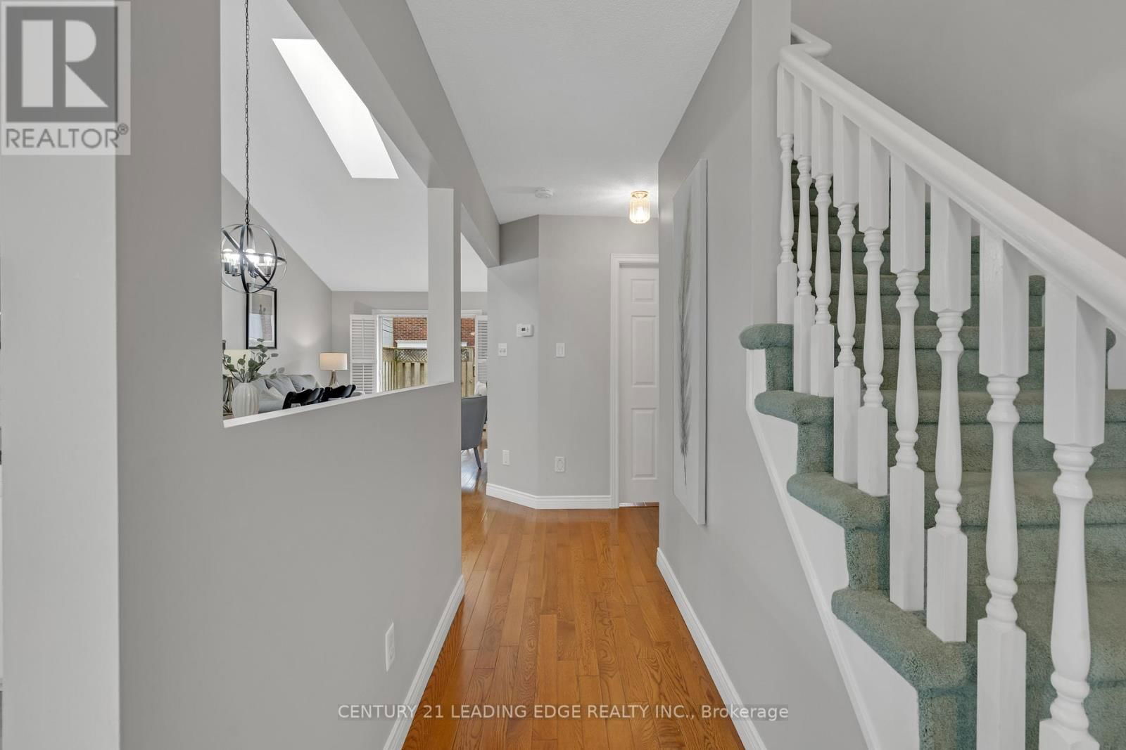 9 - 2435 WOODWARD AVENUE Image 6