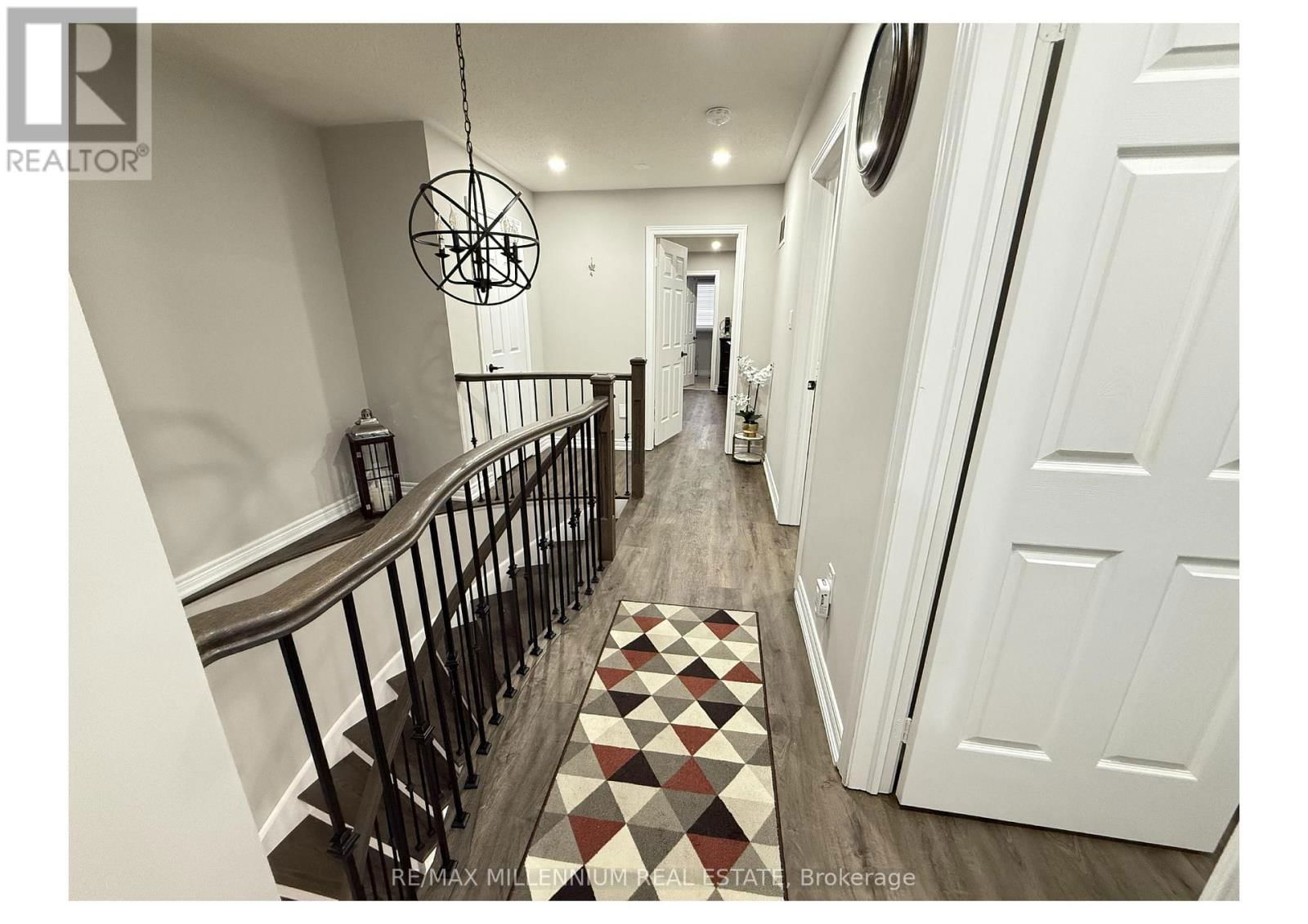 77 EMILY CARR CRESCENT Image 14