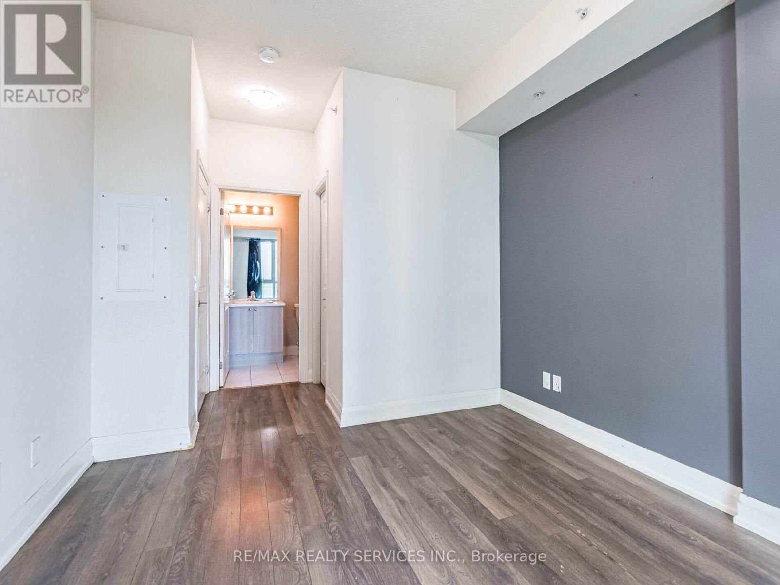 407 - 65 YORKLAND BOULEVARD Image 23