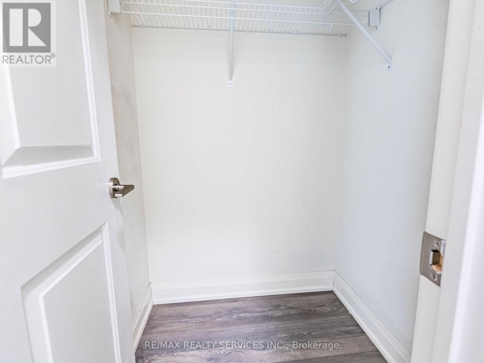 407 - 65 YORKLAND BOULEVARD Image 26