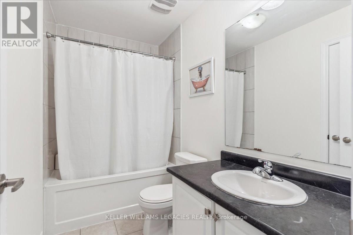 69 DORIS PAWLEY CRESCENT Image 18