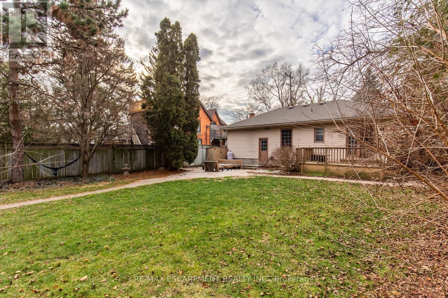 961 SHADELAND AVENUE Image 36
