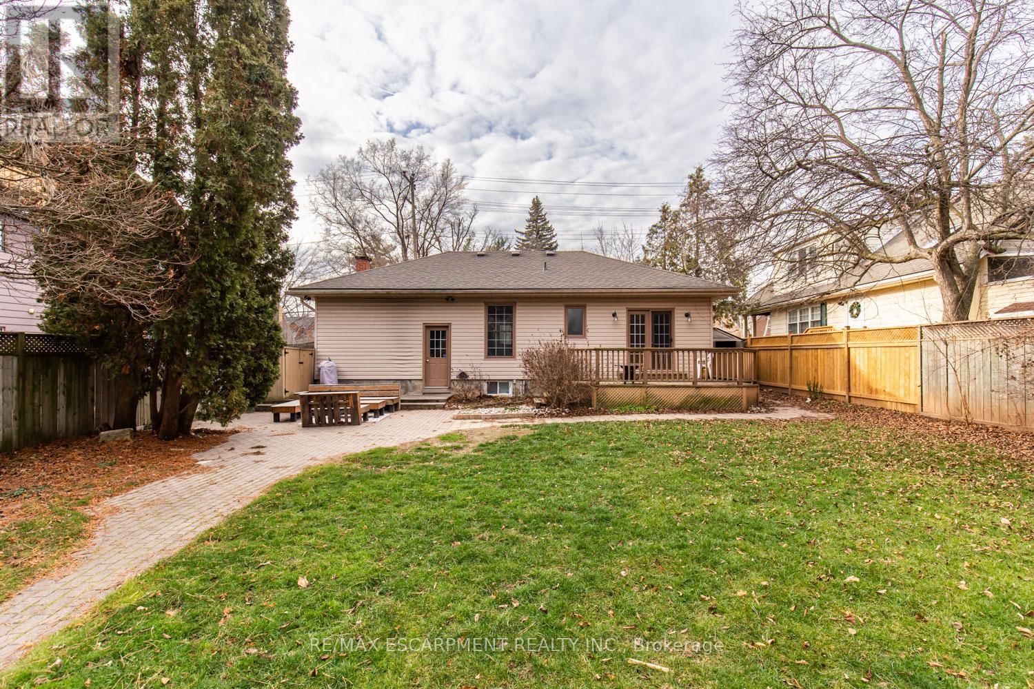 961 SHADELAND AVENUE Image 38