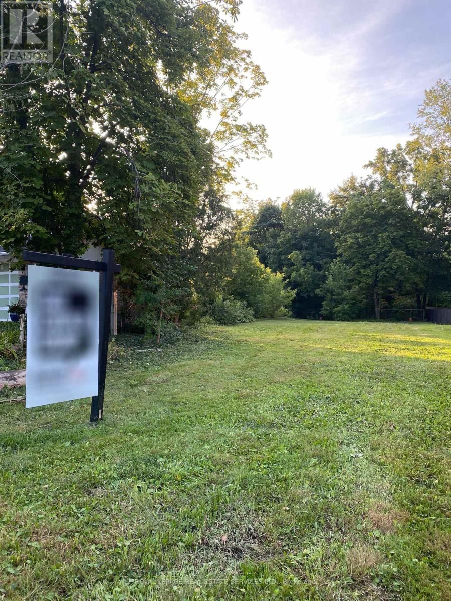 1041 GREENWOOD DRIVE Image 3