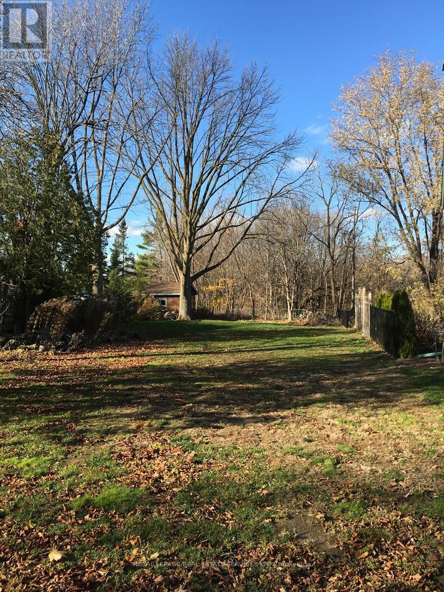 1041 GREENWOOD DRIVE Image 5