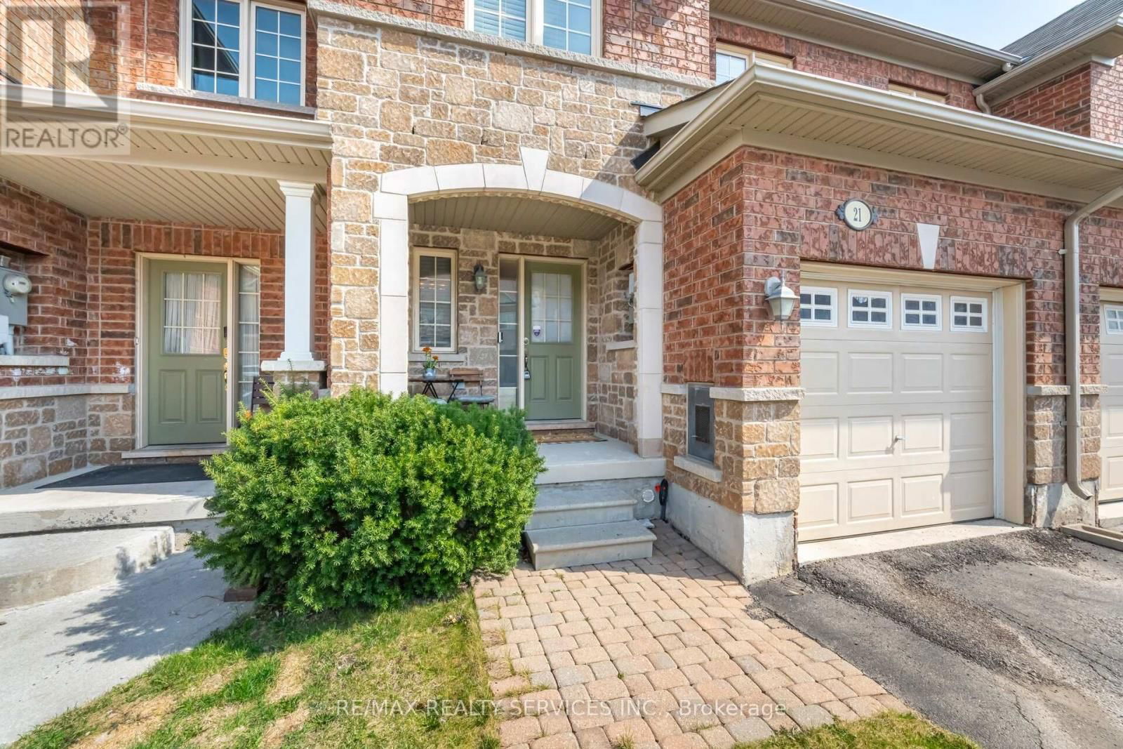 21 CEDARBROOK ROAD Image 2