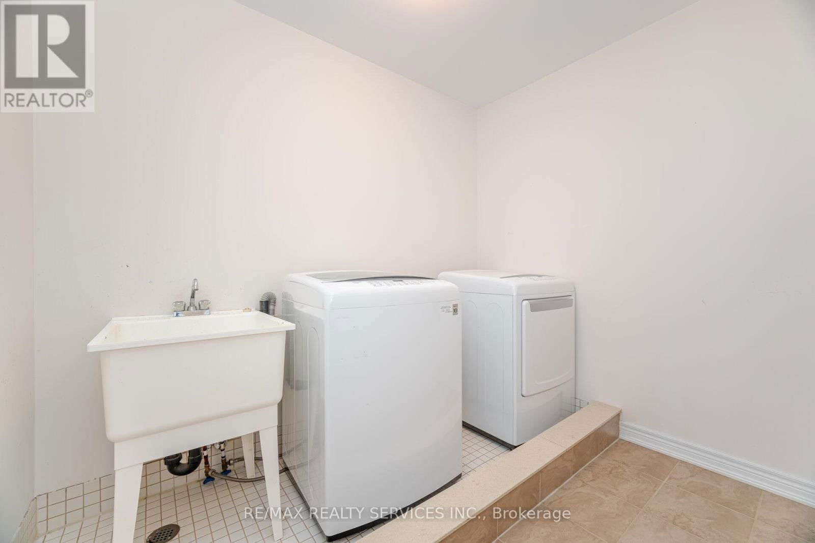 21 CEDARBROOK ROAD Image 27
