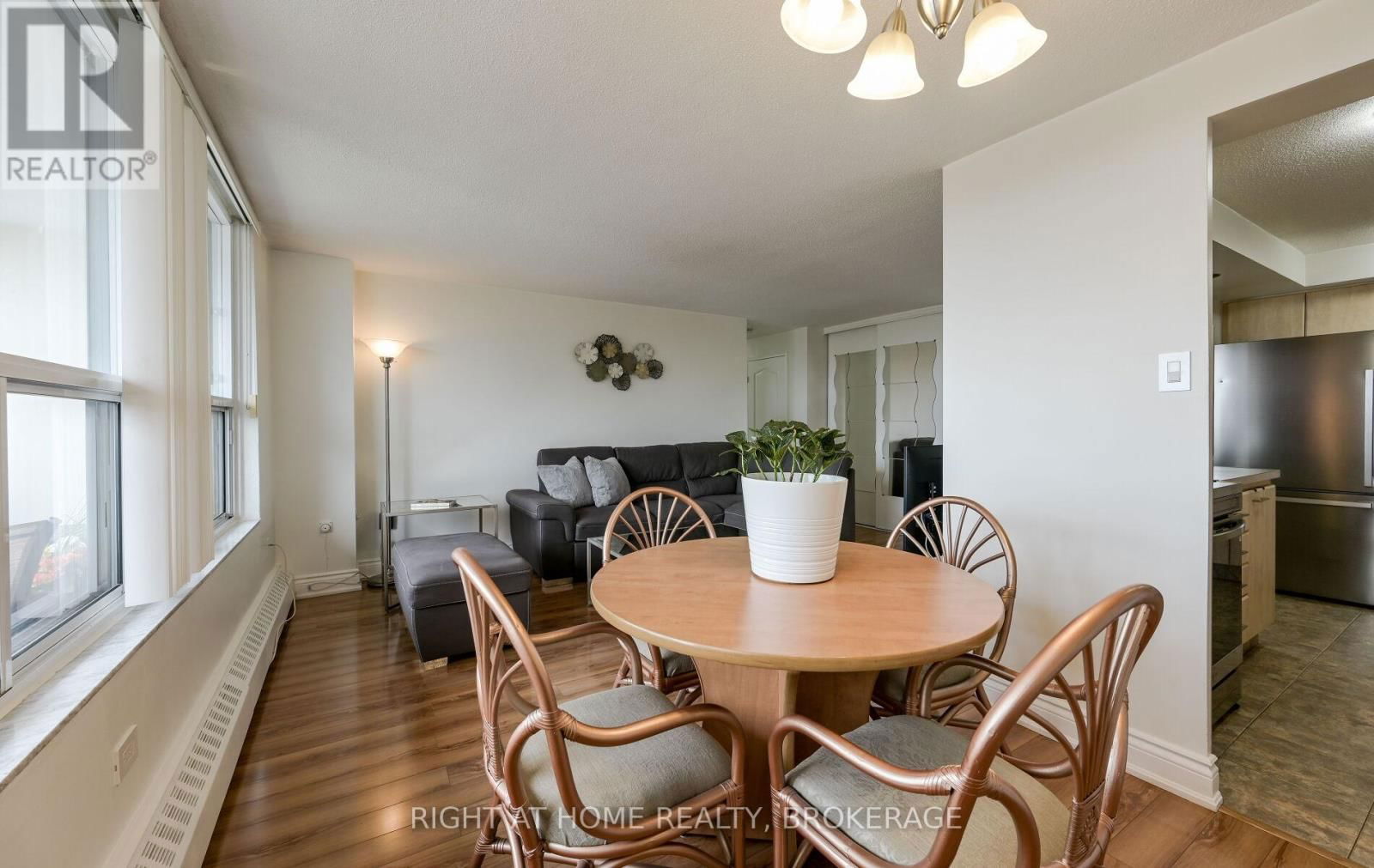 607 - 3120 KIRWIN AVENUE Image 5