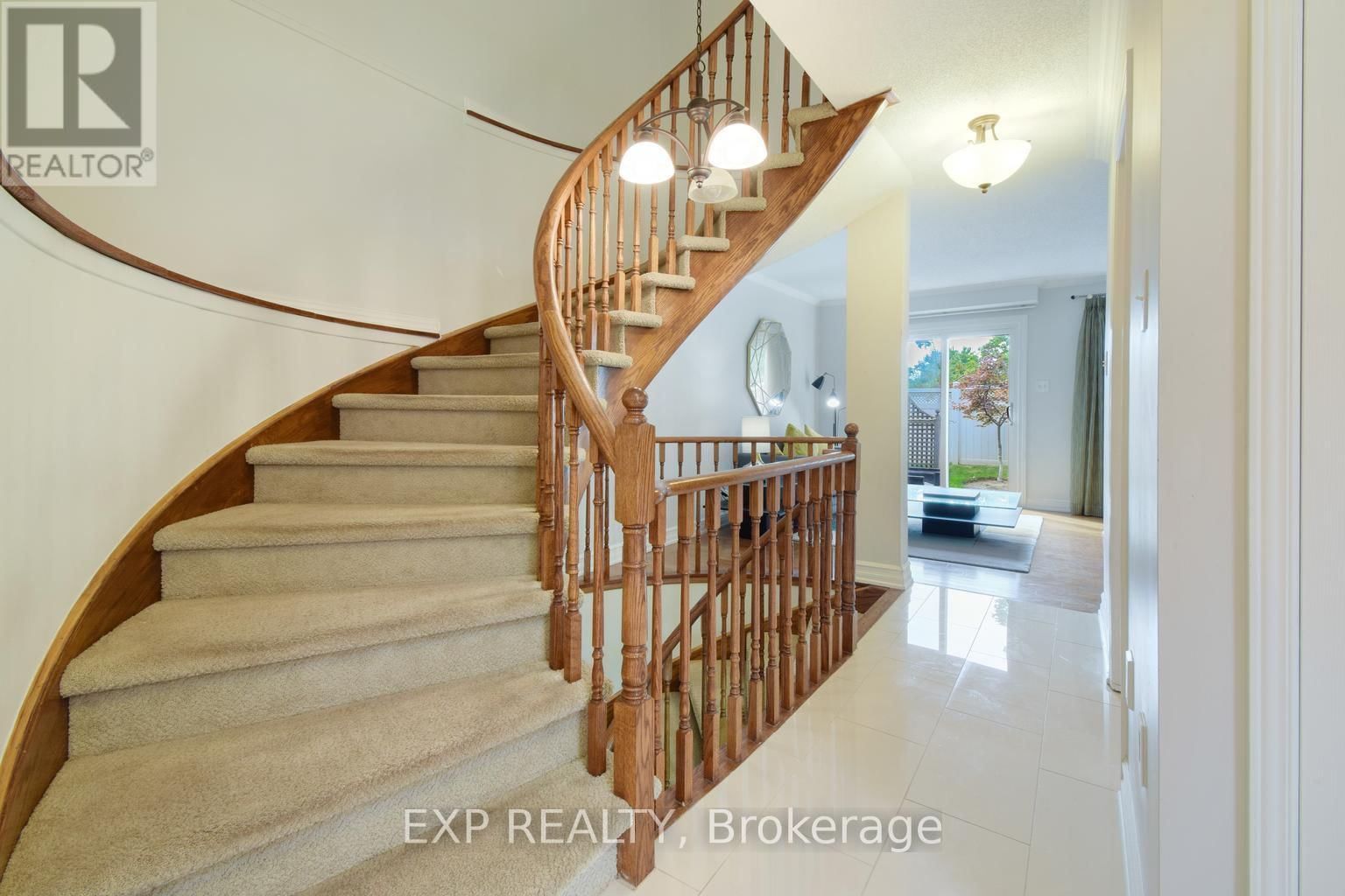 6 - 2145 COUNTRY CLUB DRIVE Image 9