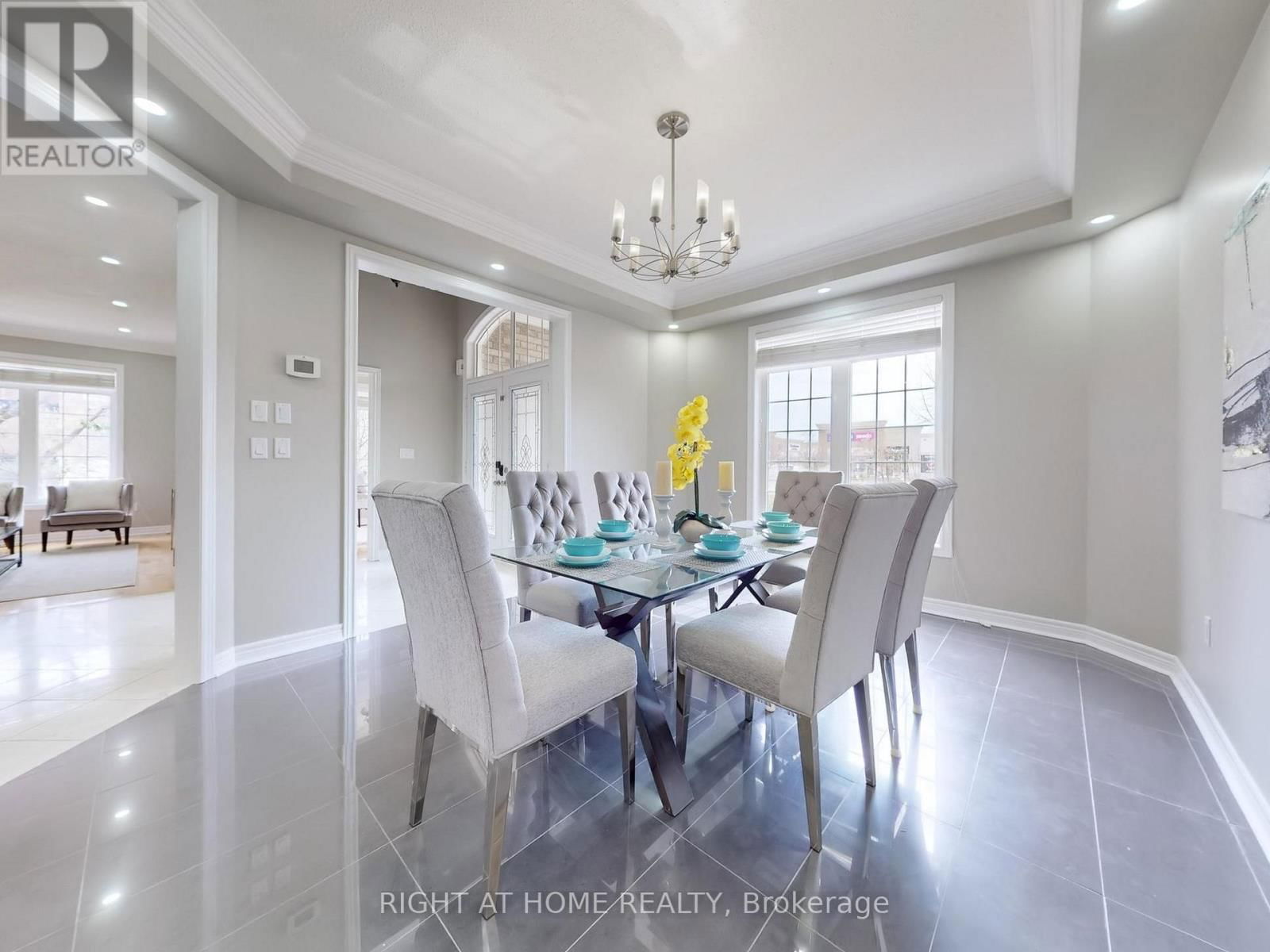 3585 STONECUTTER CRESCENT Image 11