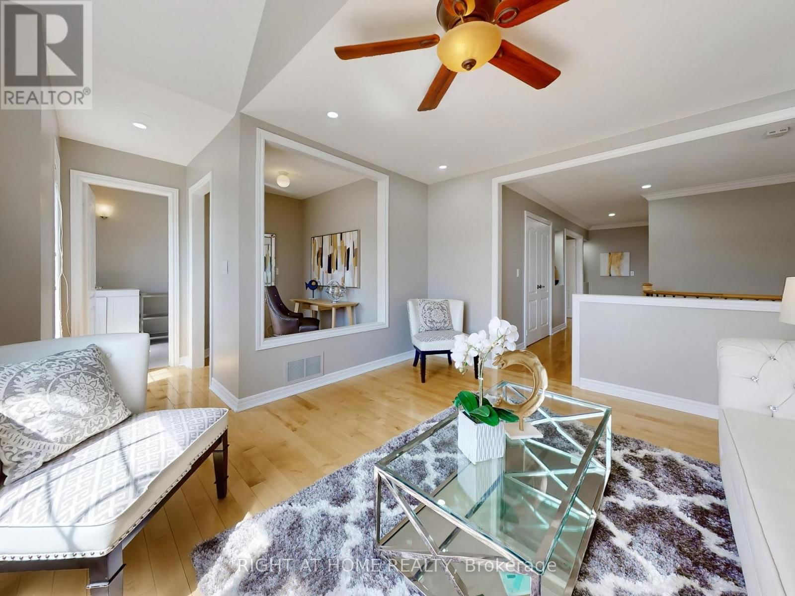 3585 STONECUTTER CRESCENT Image 24