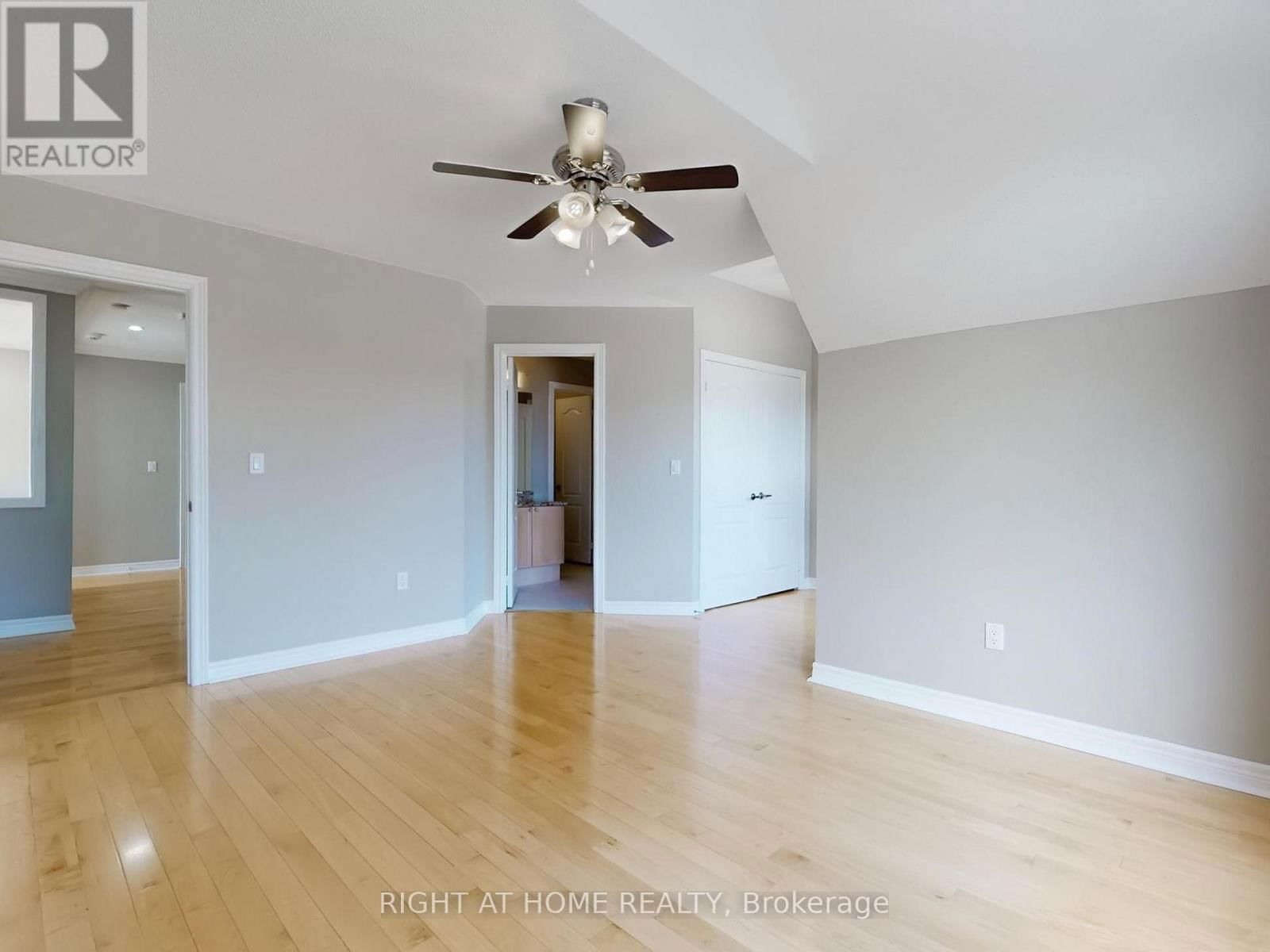 3585 STONECUTTER CRESCENT Image 36