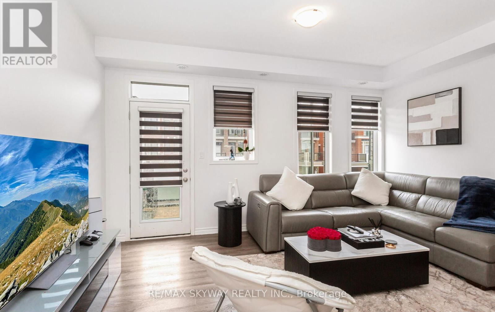 81 MELMAR STREET Image 15