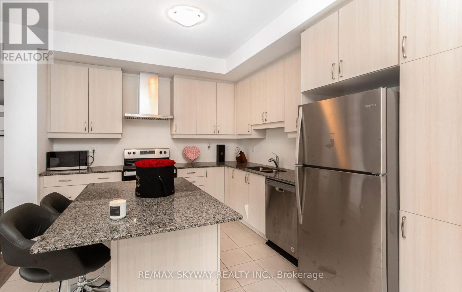81 MELMAR STREET Image 19