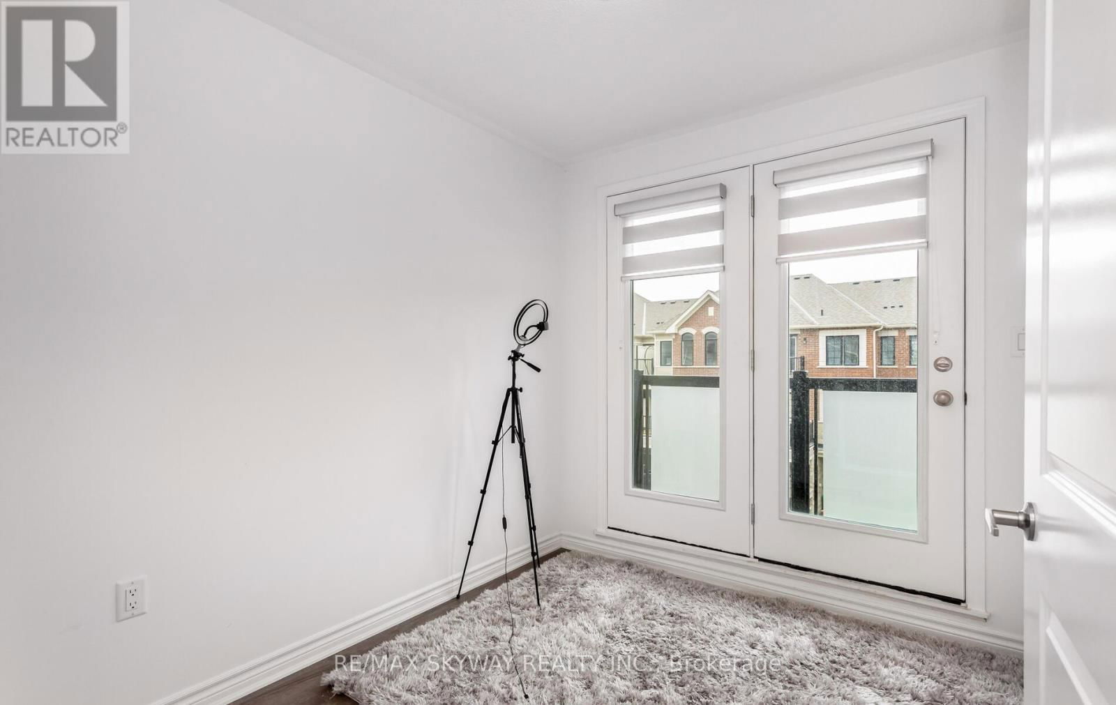 81 MELMAR STREET Image 38
