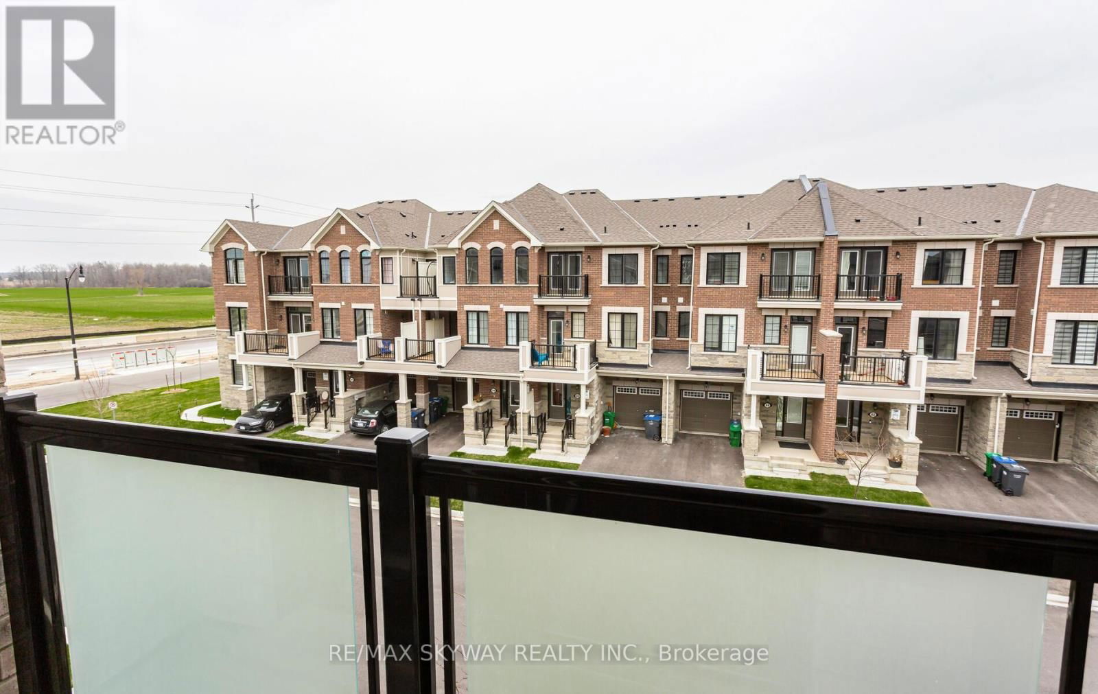 81 MELMAR STREET Image 45