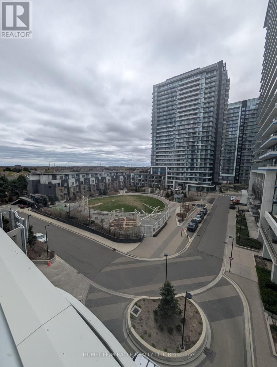 1611 - 2520 EGLINTON AVENUE WEST Image 31