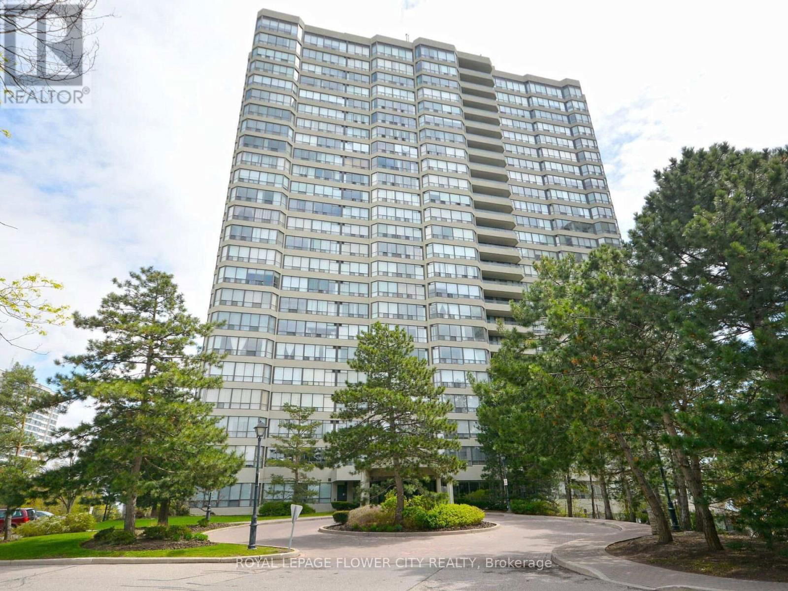710 - 22 HANOVER ROAD Image 1