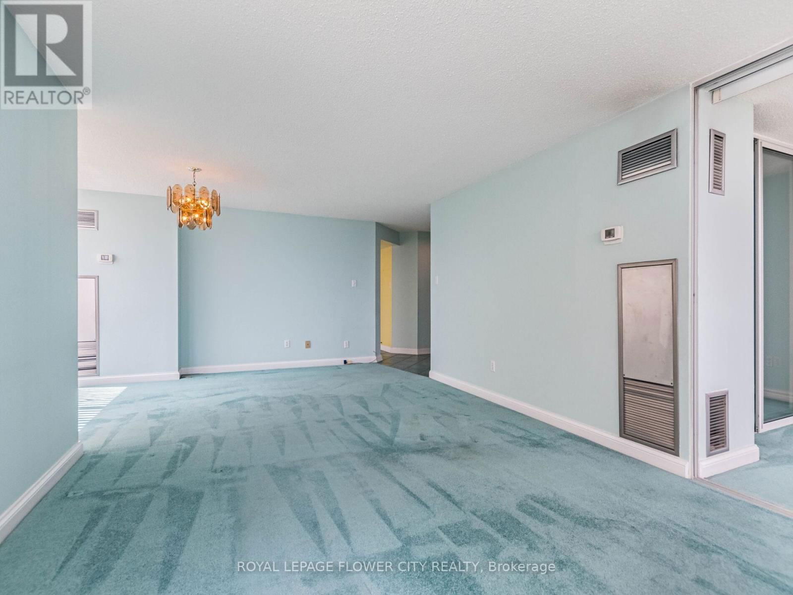 710 - 22 HANOVER ROAD Image 15