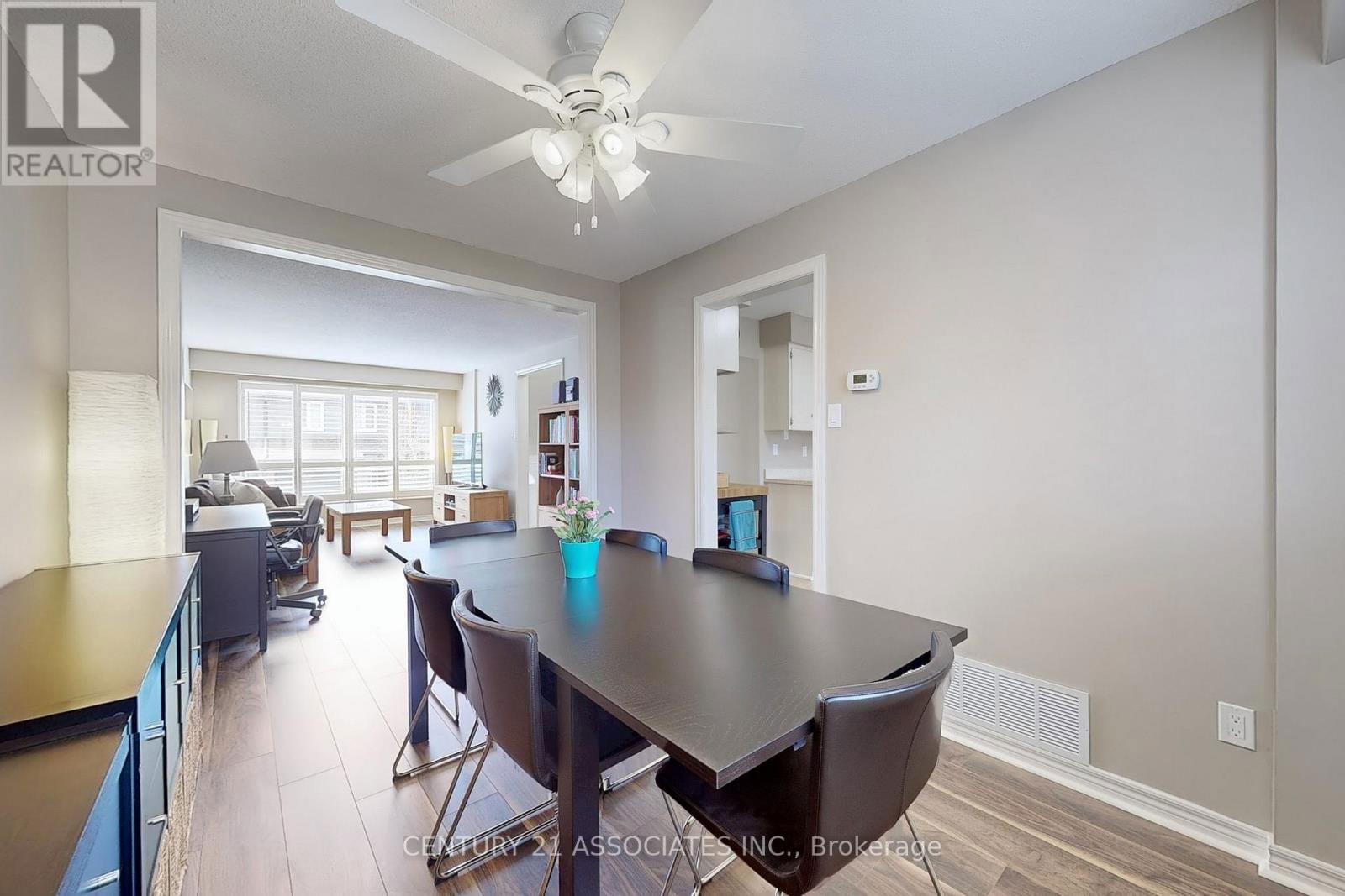 47 - 1616 HAIG BOULEVARD Image 13