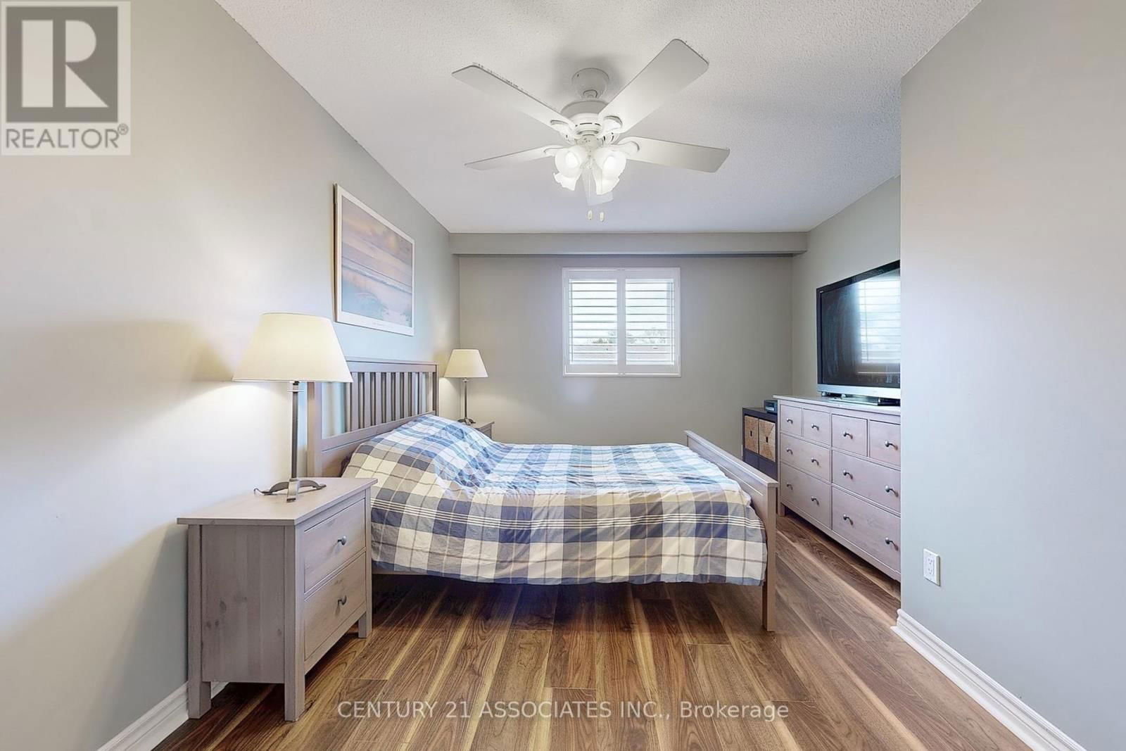 47 - 1616 HAIG BOULEVARD Image 27
