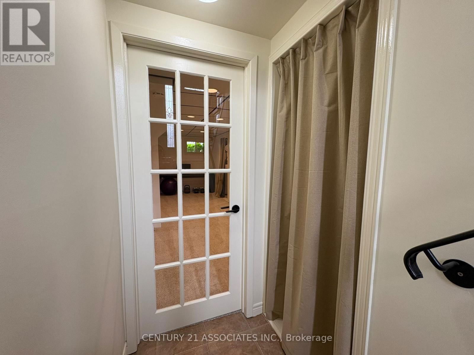 47 - 1616 HAIG BOULEVARD Image 42