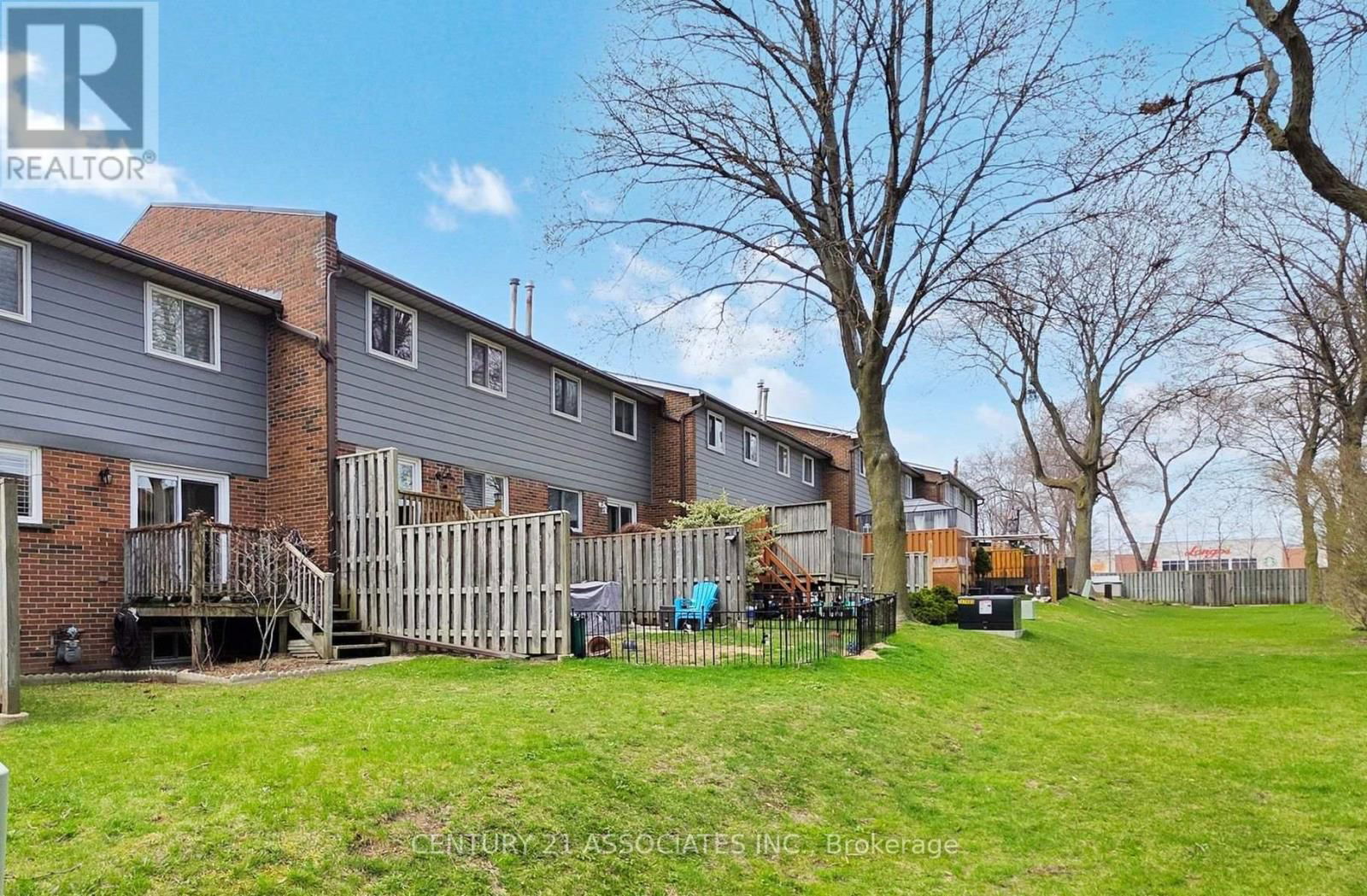 47 - 1616 HAIG BOULEVARD Image 49