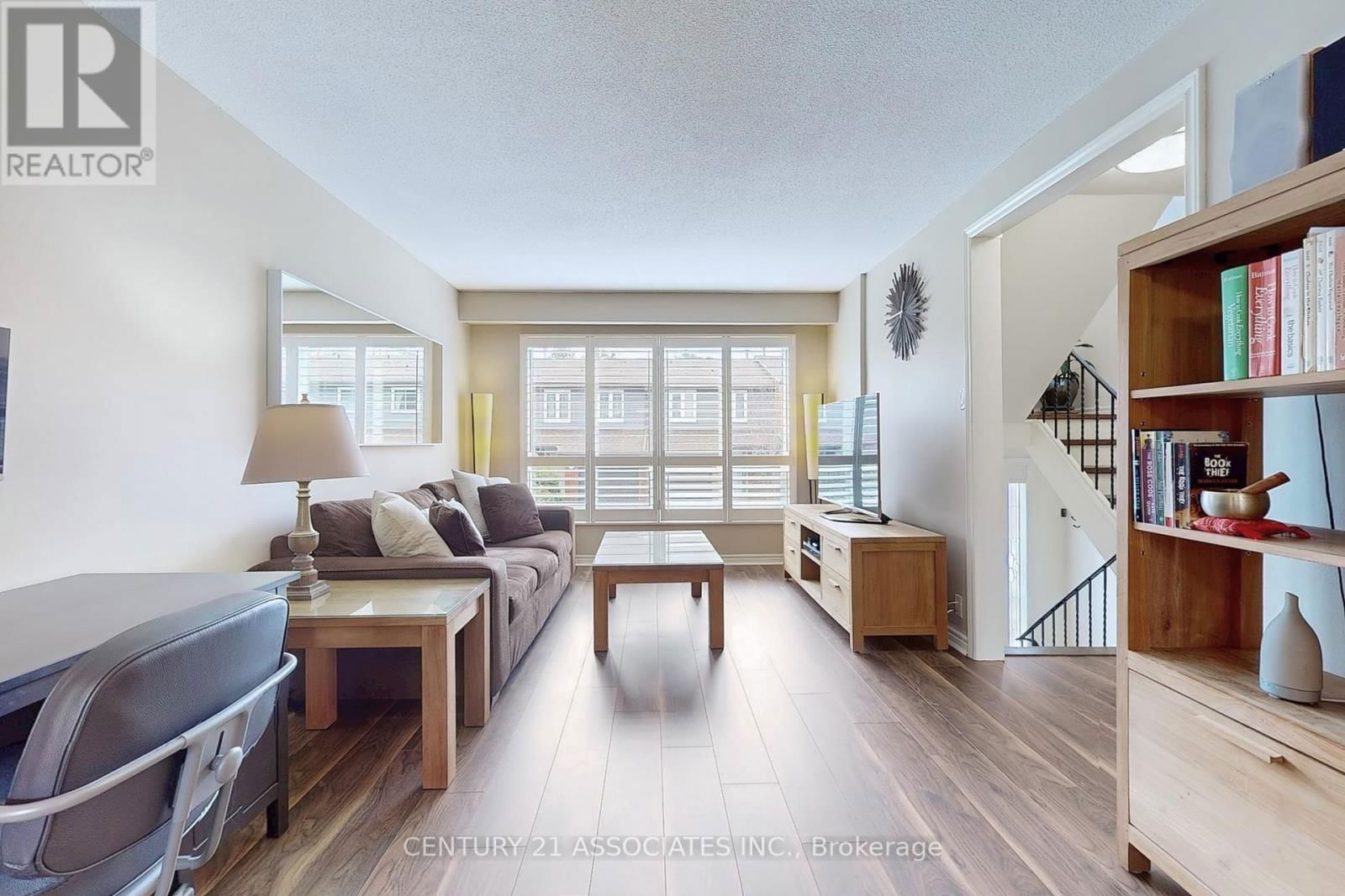 47 - 1616 HAIG BOULEVARD Image 9