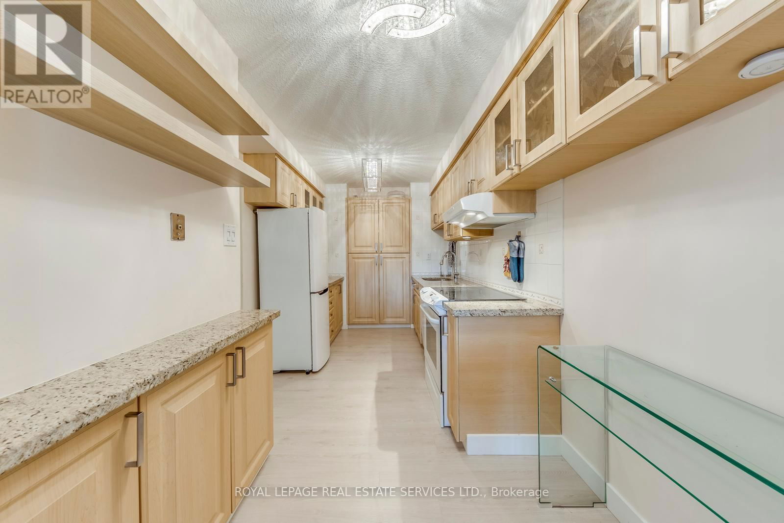 511 - 965 INVERHOUSE DRIVE Image 6