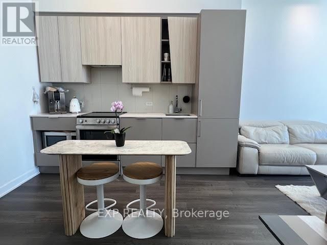 504 - 3900 CONFEDERATION PARKWAY Image 3