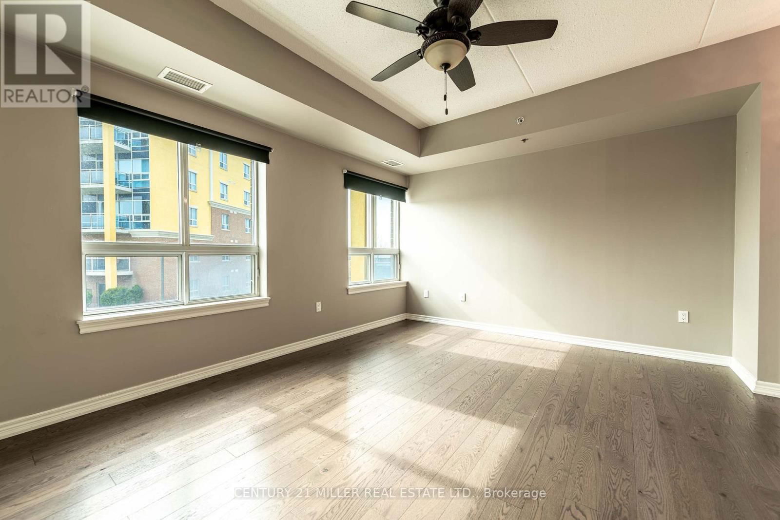 212 - 1421 COSTIGAN ROAD Image 11