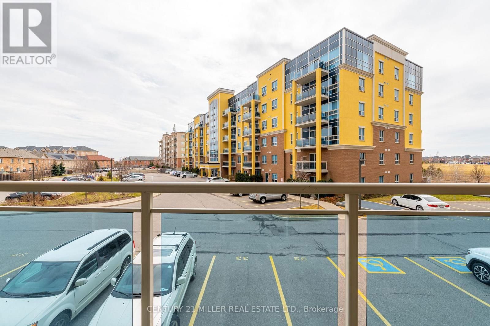 212 - 1421 COSTIGAN ROAD Image 14