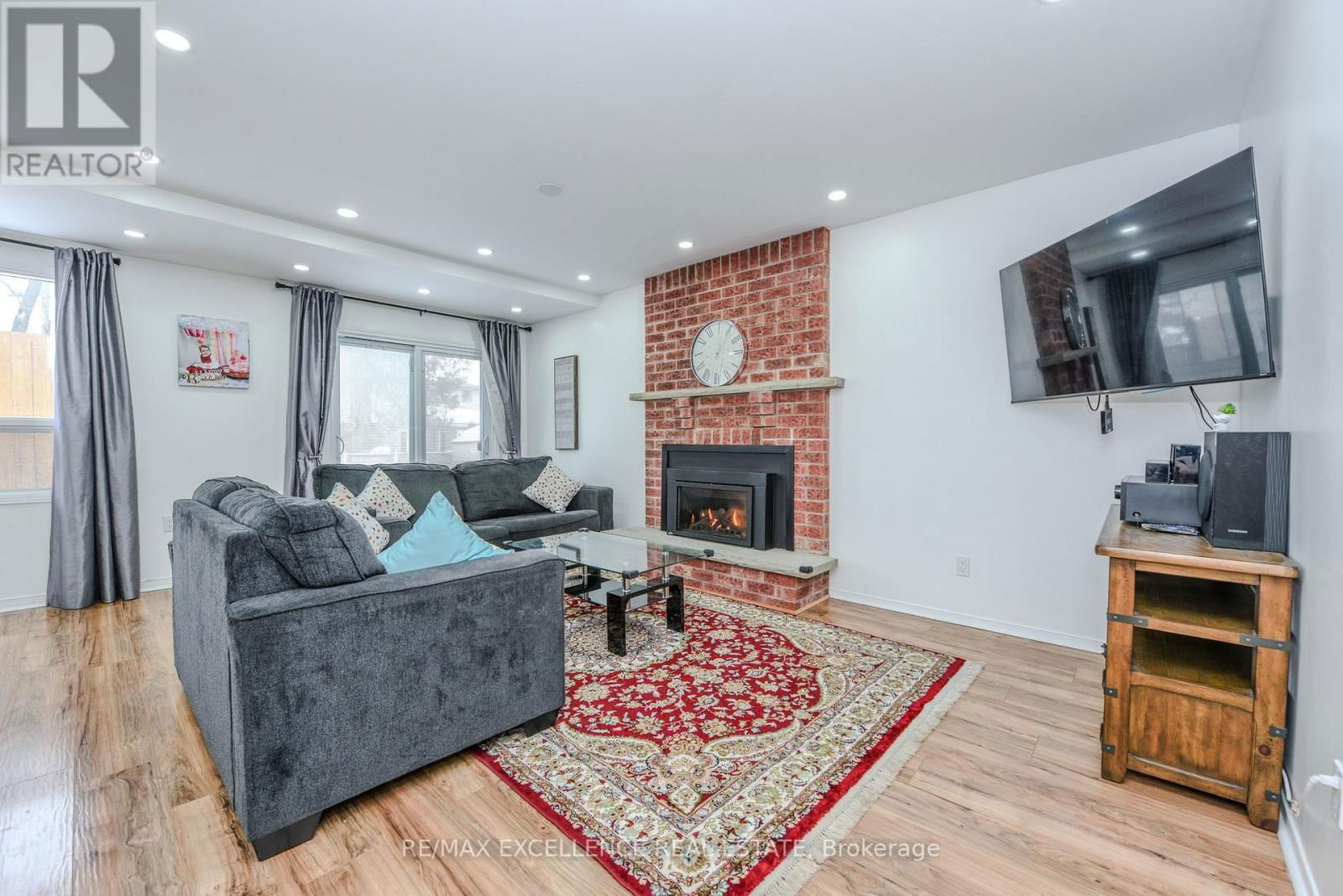 12 FIELDGATE DRIVE Image 11
