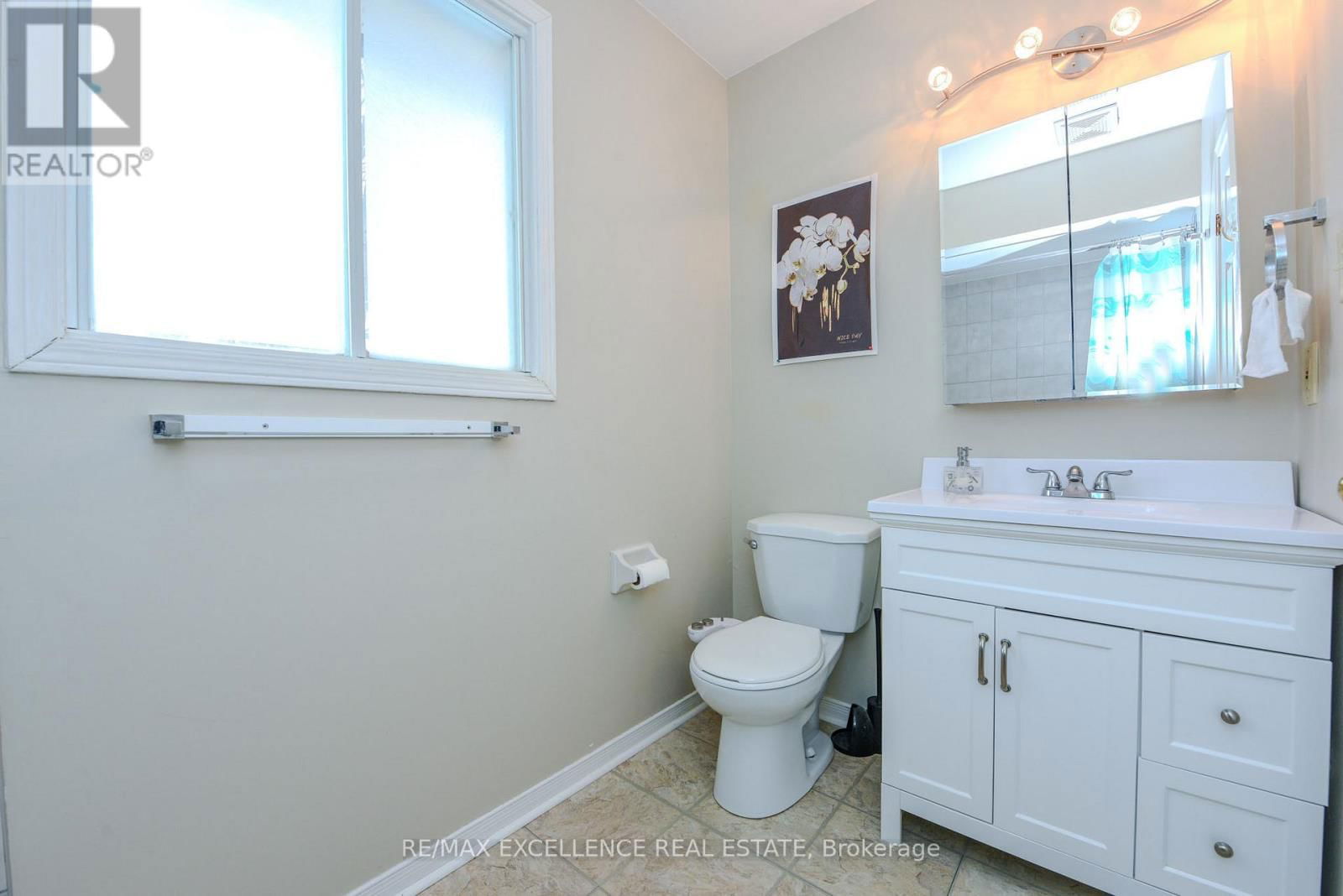 12 FIELDGATE DRIVE Image 29