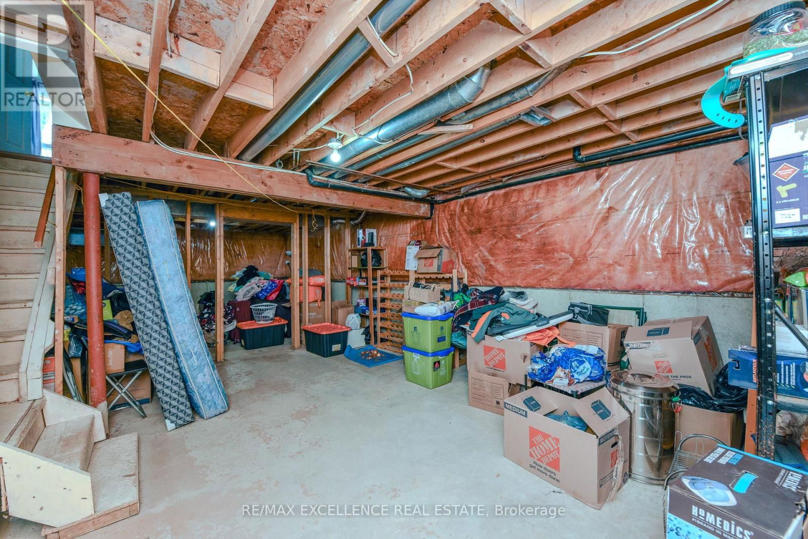 12 FIELDGATE DRIVE Image 32