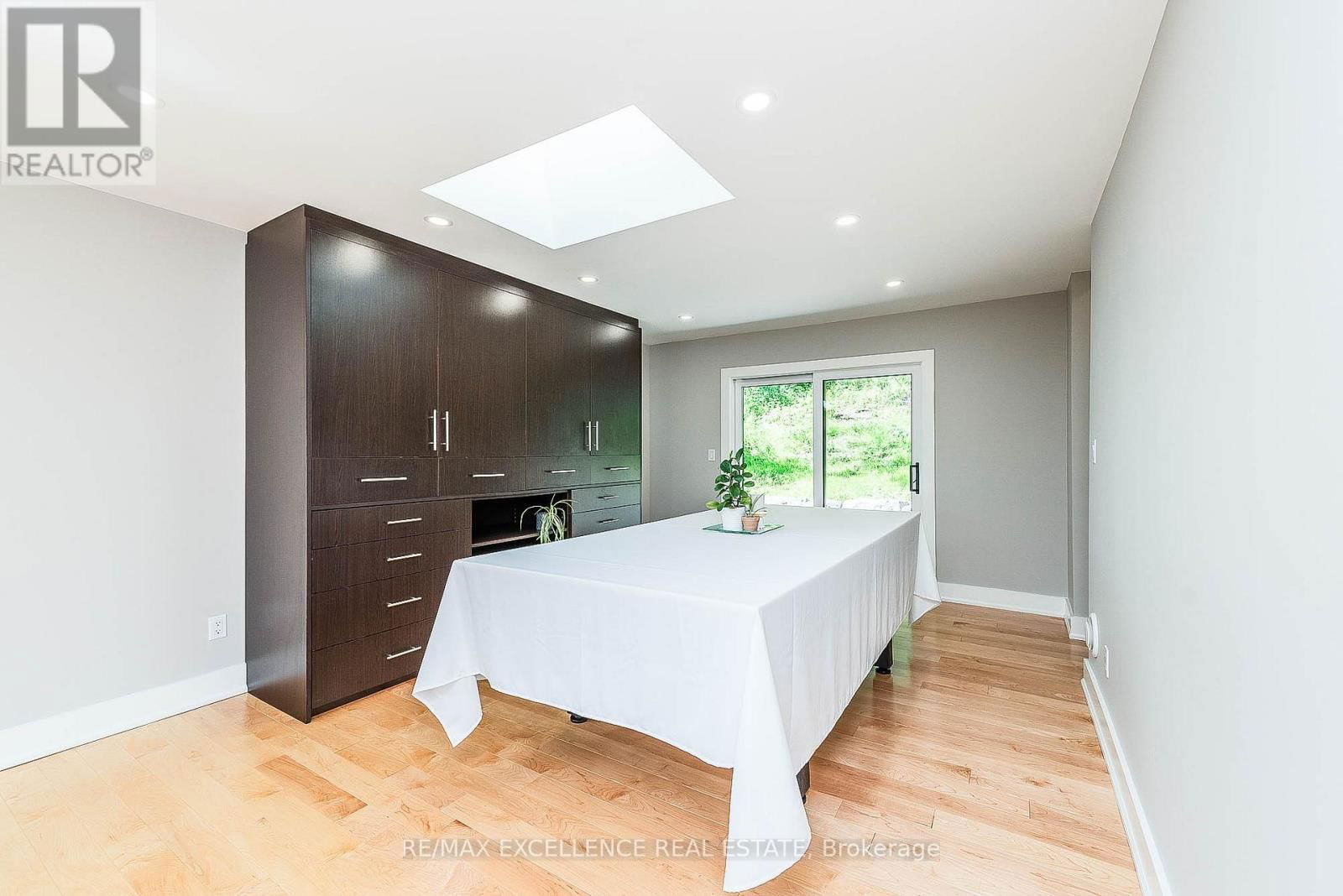 8949 MISSISSAUGA ROAD Image 23