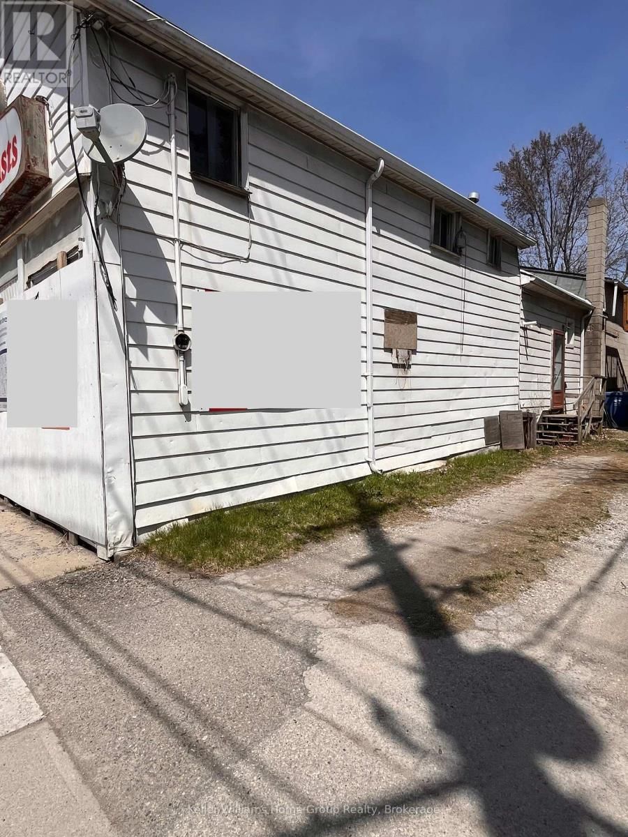 5 MAIN STREET NORTH Image 3