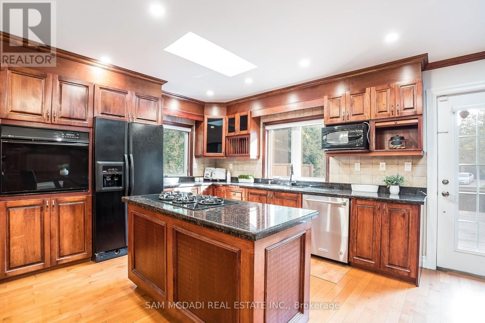 1262 MISSISSAUGA ROAD Image 10
