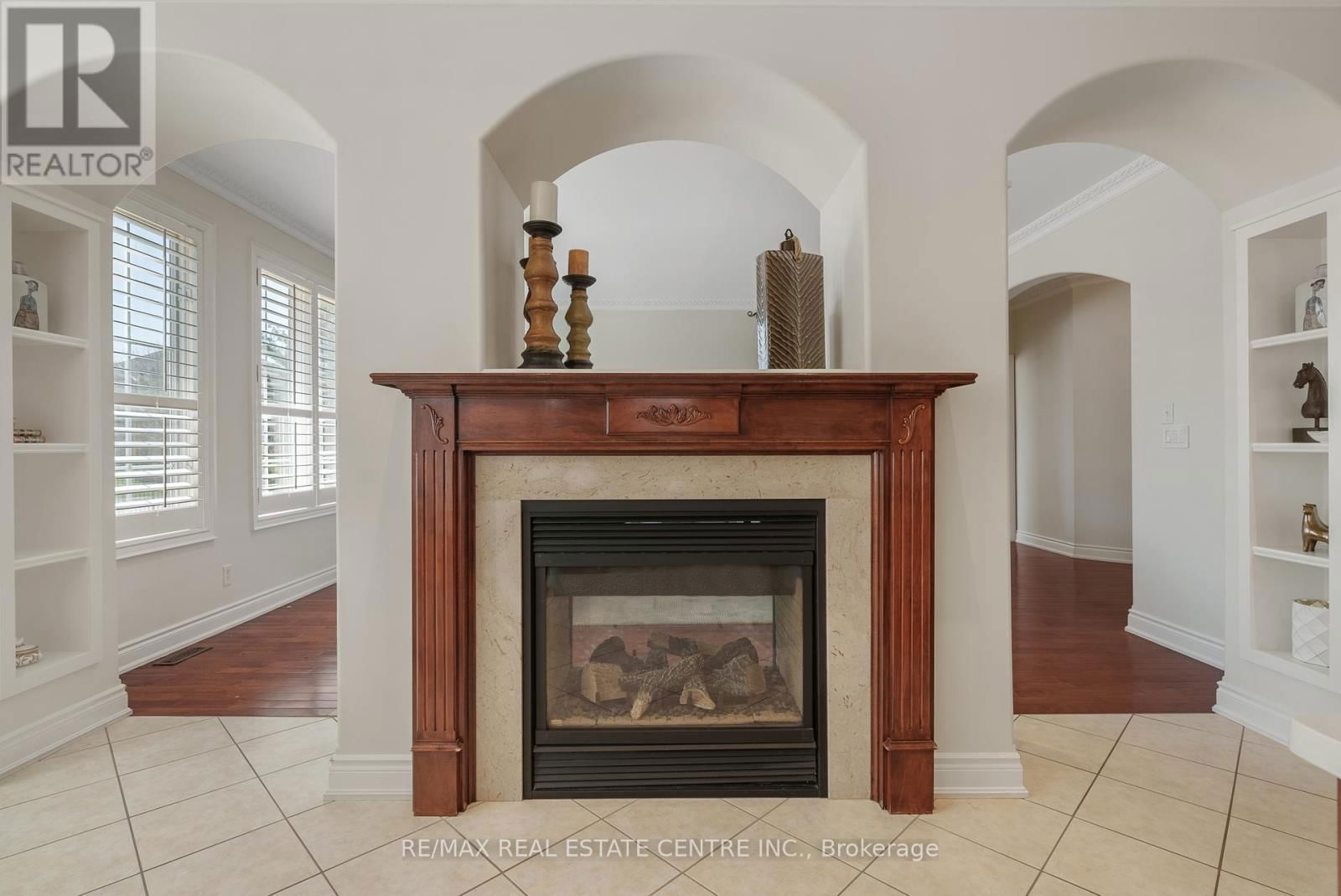 819 CANYON STREET Image 17