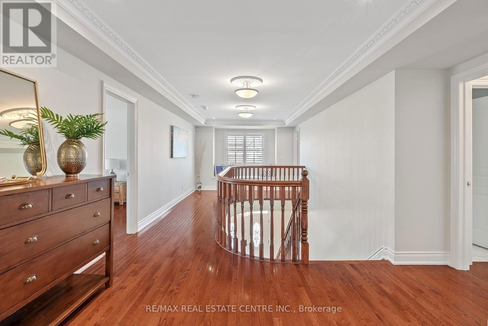819 CANYON STREET Image 20