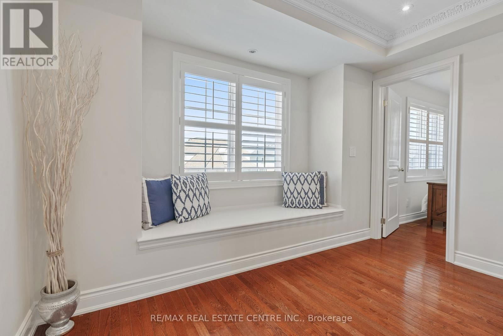 819 CANYON STREET Image 21