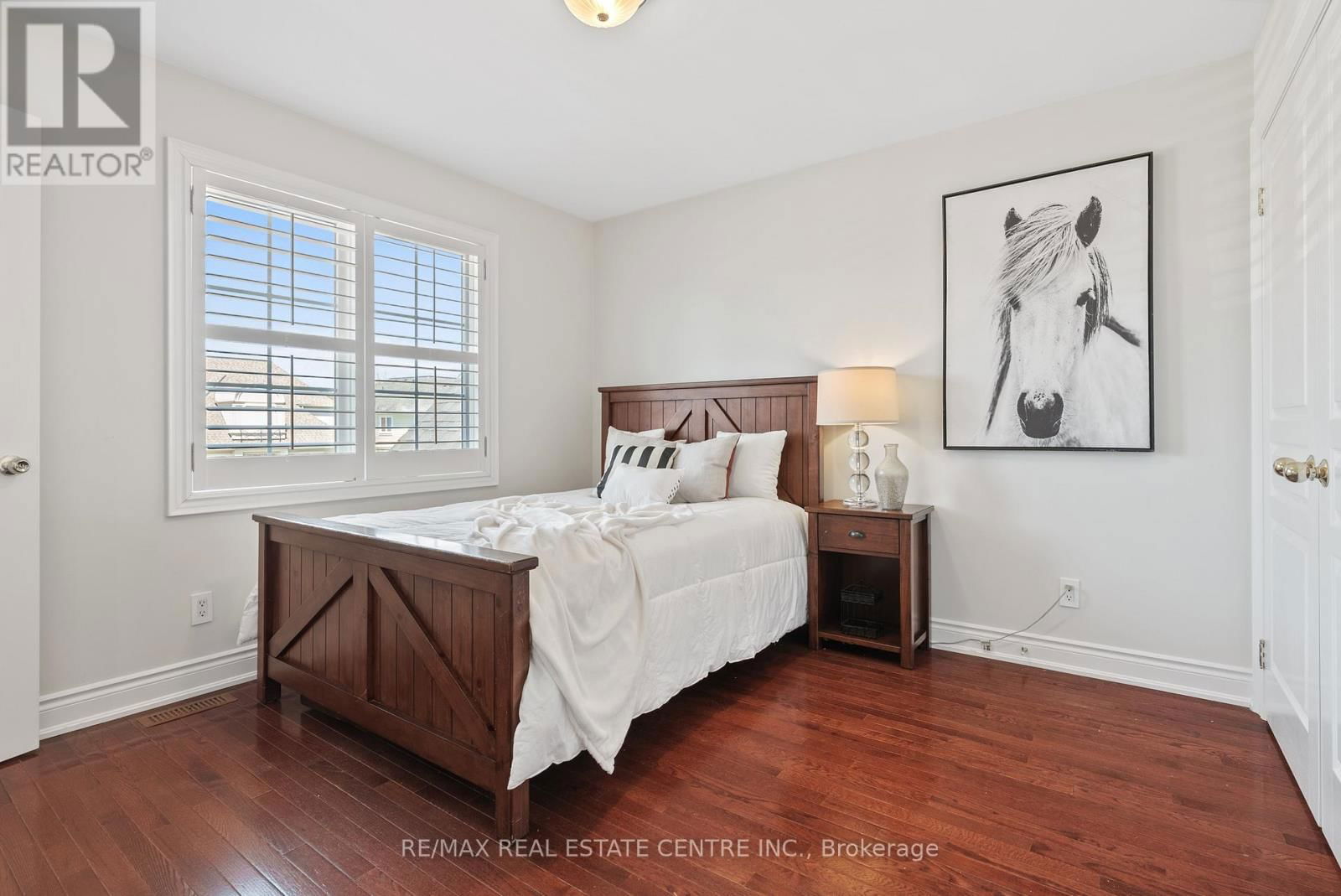 819 CANYON STREET Image 29