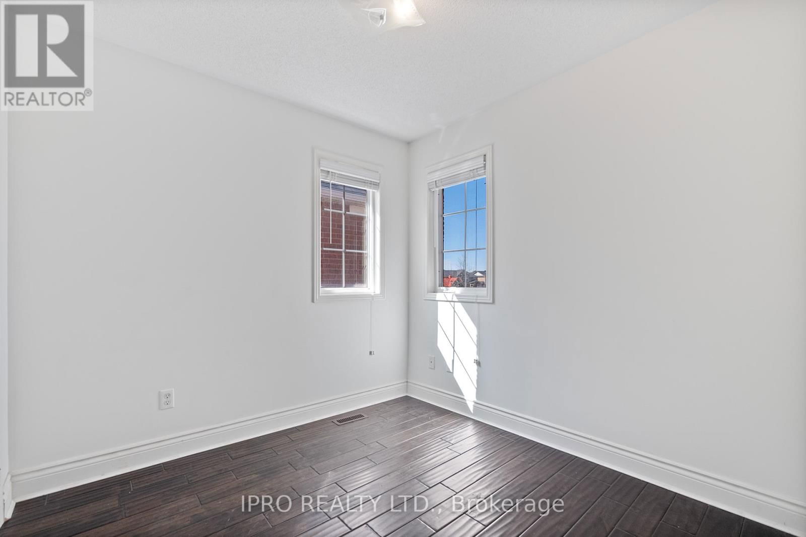 470 SAVOLINE BOULEVARD Image 30