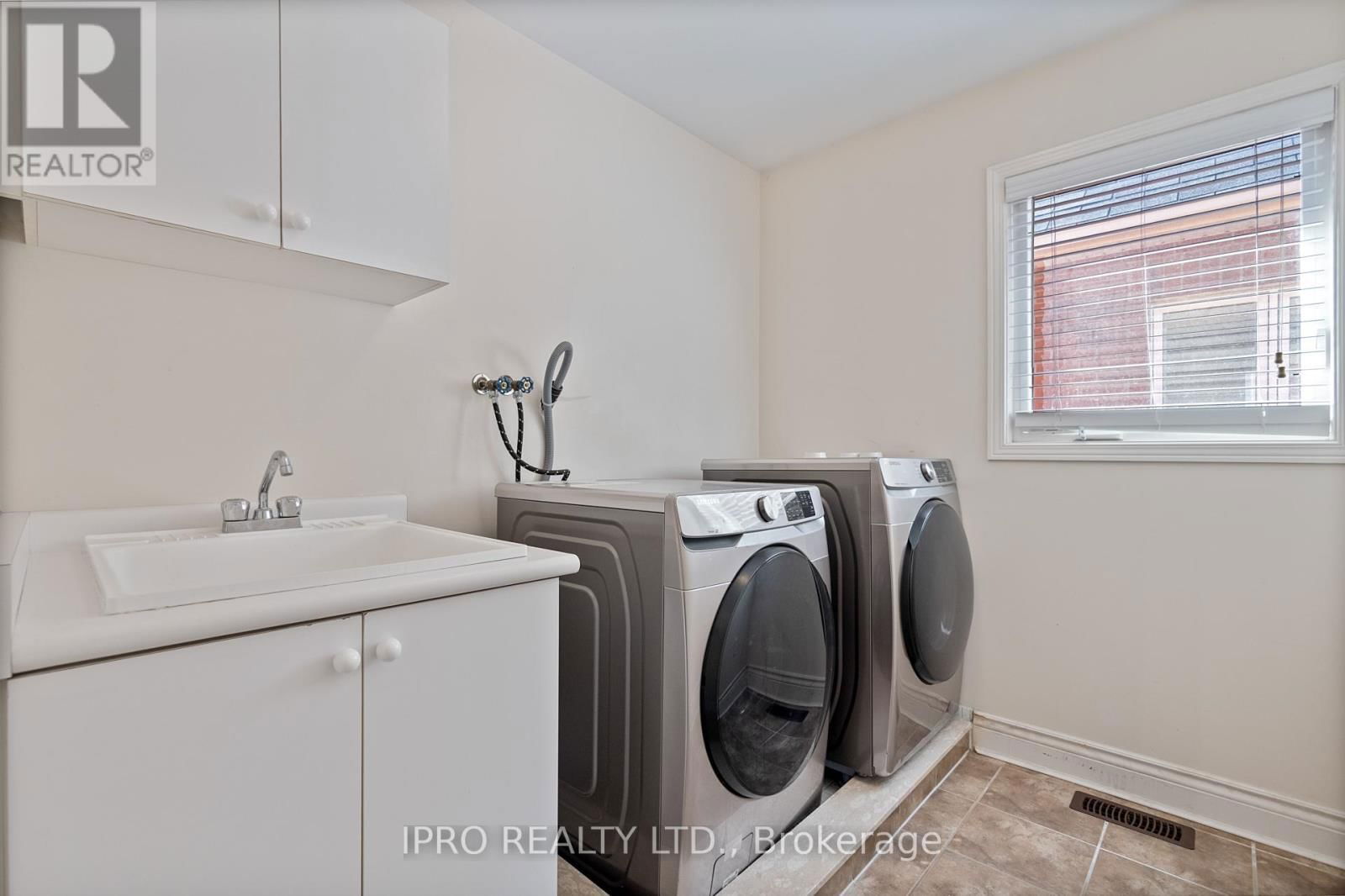 470 SAVOLINE BOULEVARD Image 38