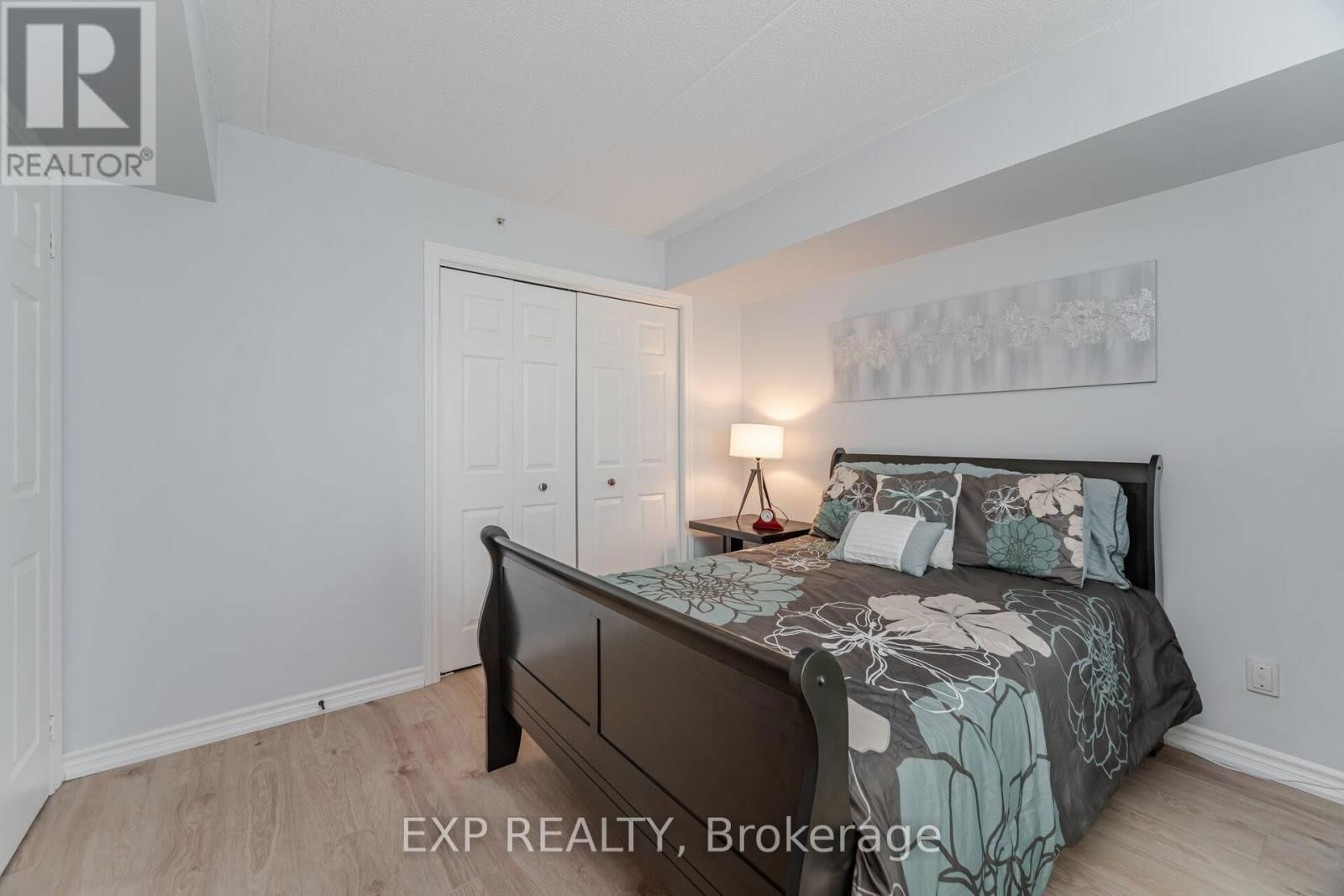 104 - 4005 KILMER DRIVE Image 18