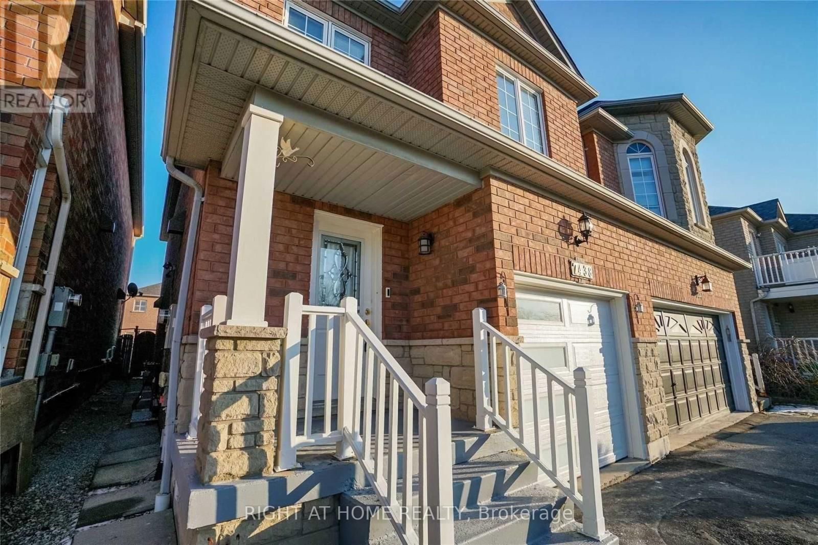 7438 MAGISTRATE (LOWER) TERRACE Image 3